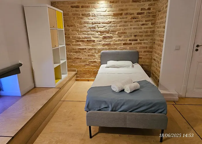 Blife Frankya Private House